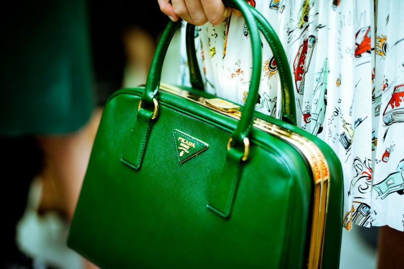 Prada in Green. Not Green but the GREEN!! | ladydesinvolte  